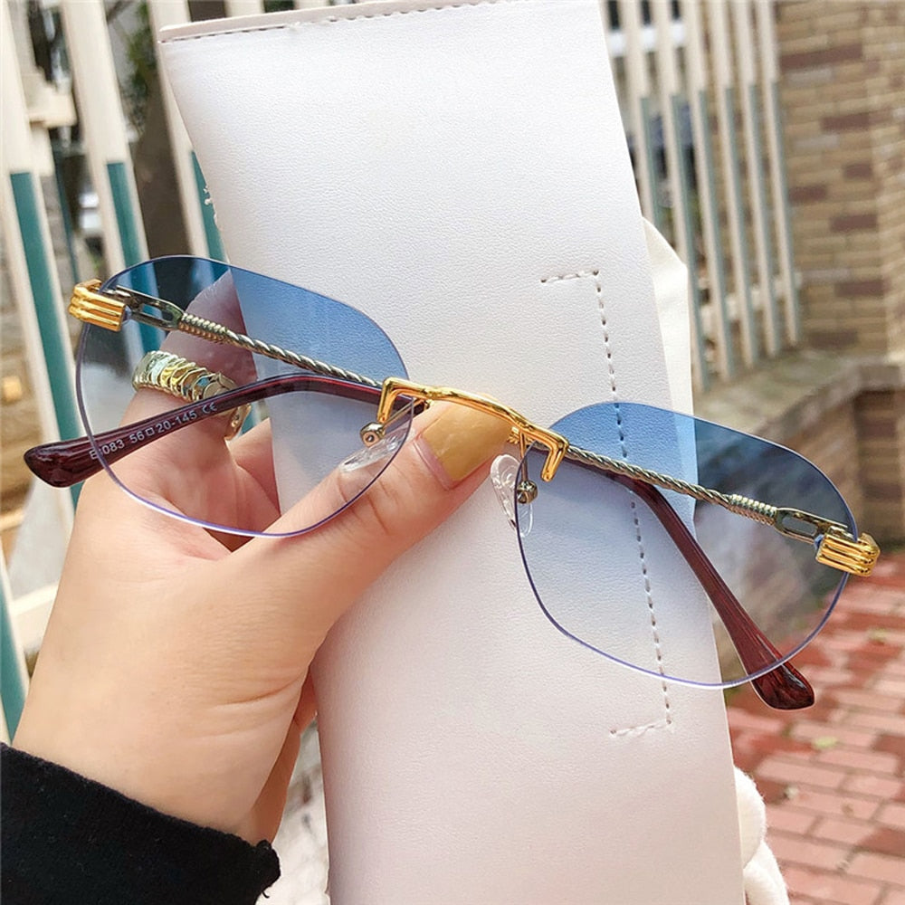 Peekaboo brown gold metal ladies sunglasses