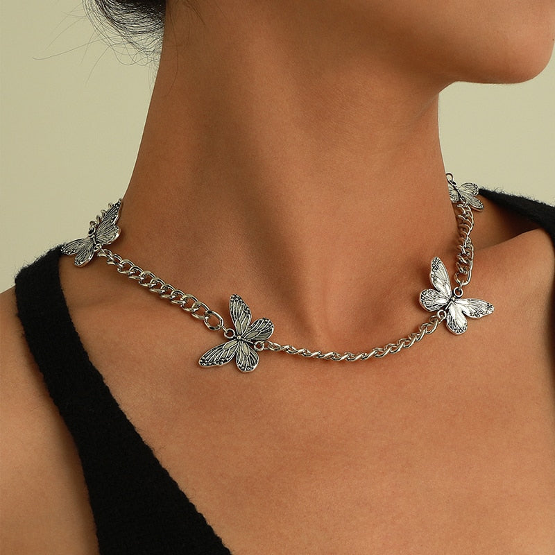 Collier Pendentif Papillon Gothique