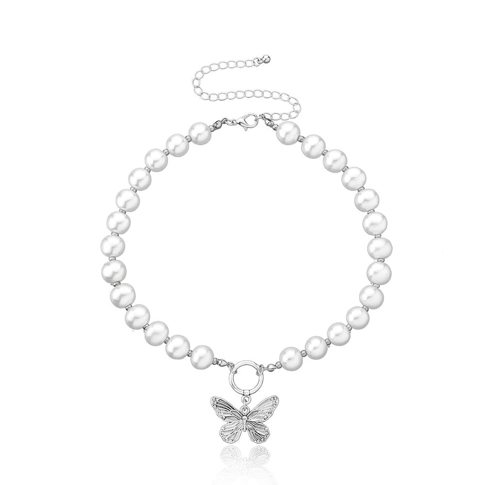 Collier chaîne de perles antique avec papillon