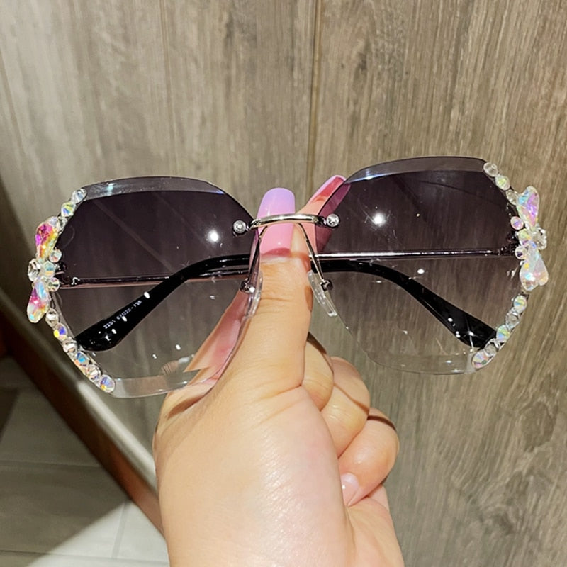 Fashion Vintage Rimless Sunglasses Women