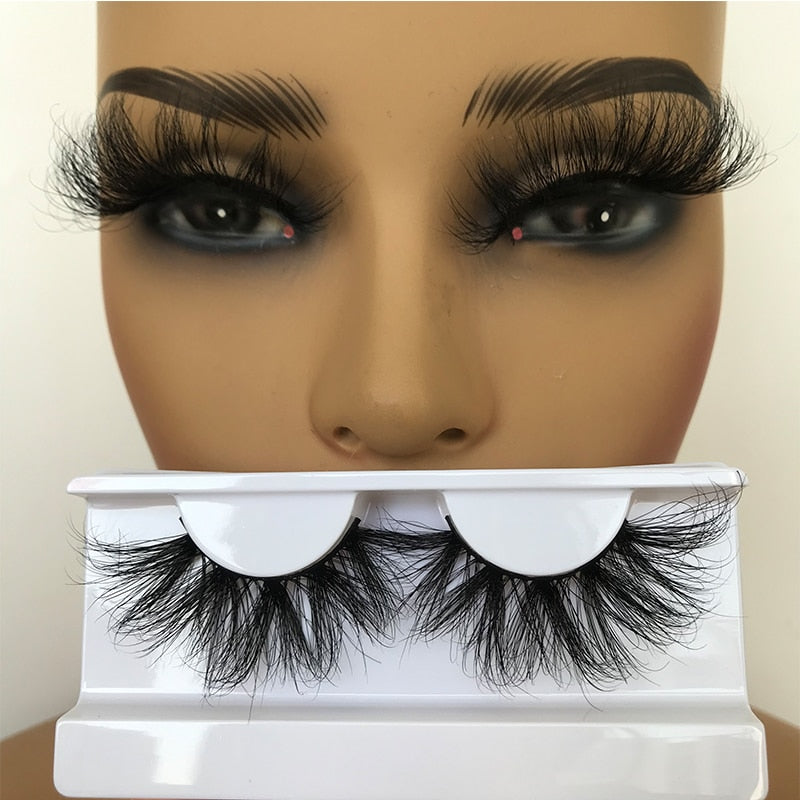 Sleek Chic Fluffy False Eyelashes 25mm