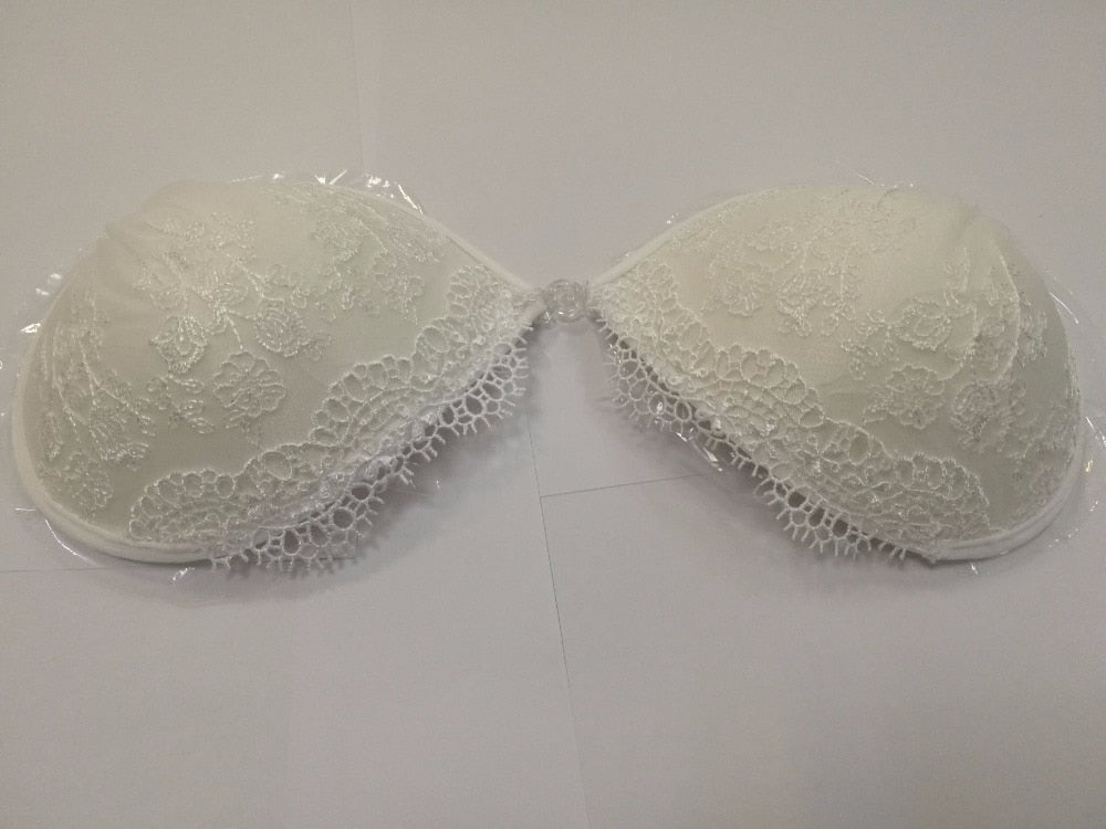 Dentelle blanche broderie soutien-gorge Super Push Up Silicone Bralette dos nu sans bretelles Invisible Pushup soutien-gorge collant pour les femmes mariage