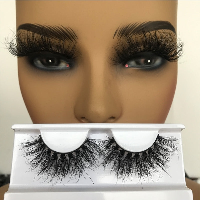 Sleek Chic Fluffy False Eyelashes 25mm