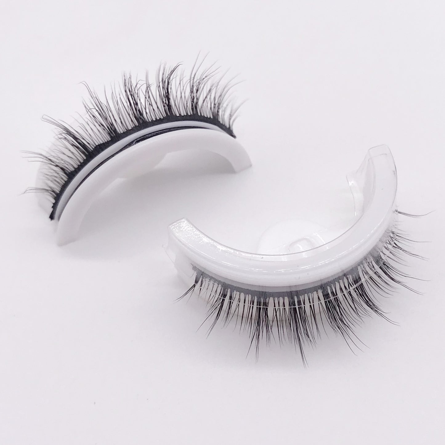 Reusable Self-Adhesive Eyelashes Natural