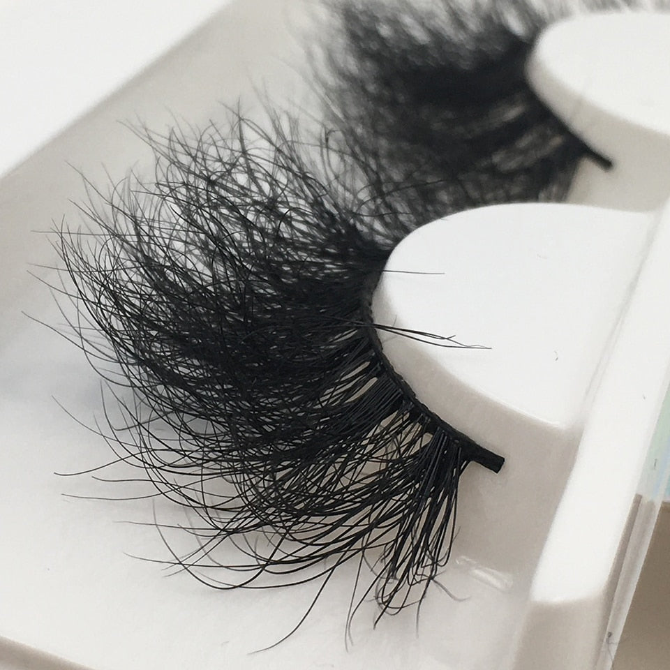 RED SIREN Fluffy Mink Lashes Short