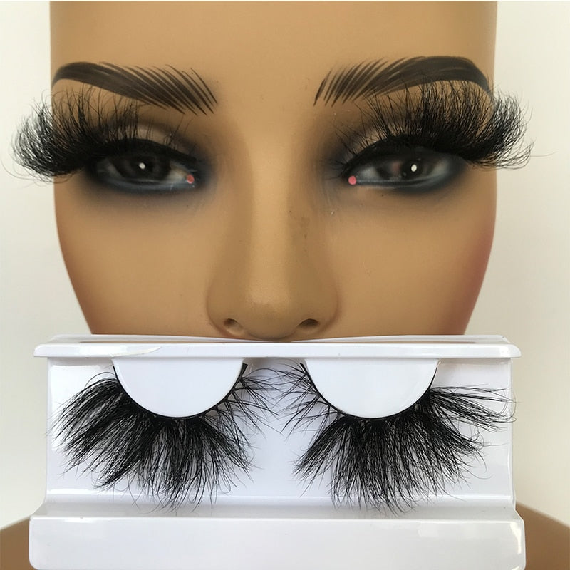 Sleek Chic Fluffy False Eyelashes 25mm