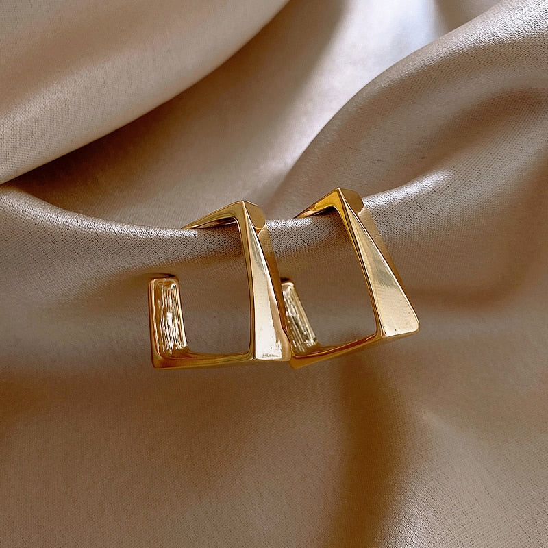 Classic Copper Hoop Earrings