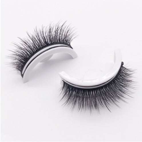 Reusable Self-Adhesive Eyelashes Natural