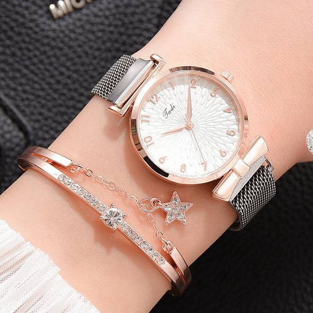 Luxury Women Bracelet Quartz Watch