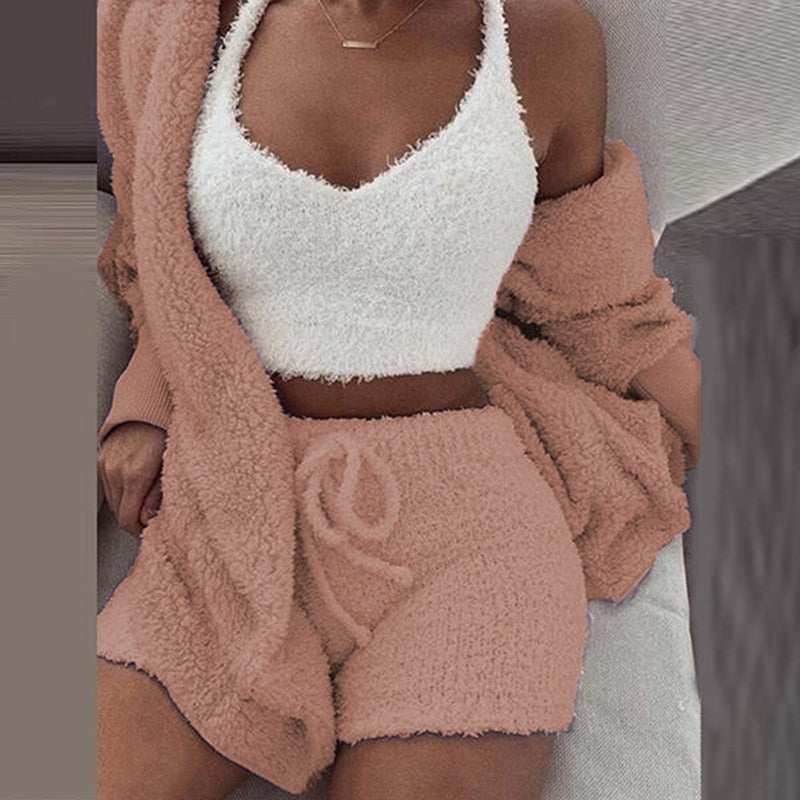 Ensembles Fluffy Sexy Trois Pièces Manteau + Short + Crop