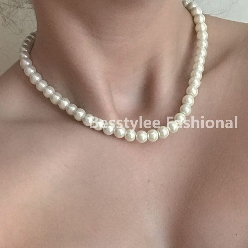 Women Fashion Vintage Pearl Necklace