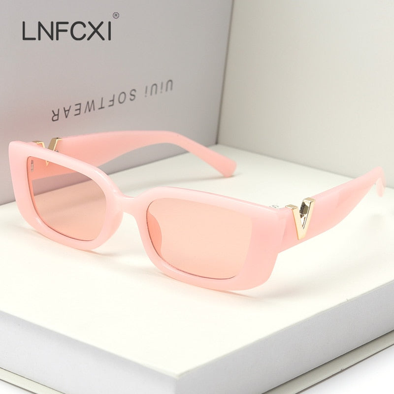 LNFCXI Retro Small Frame Cat Eye Sunglasses