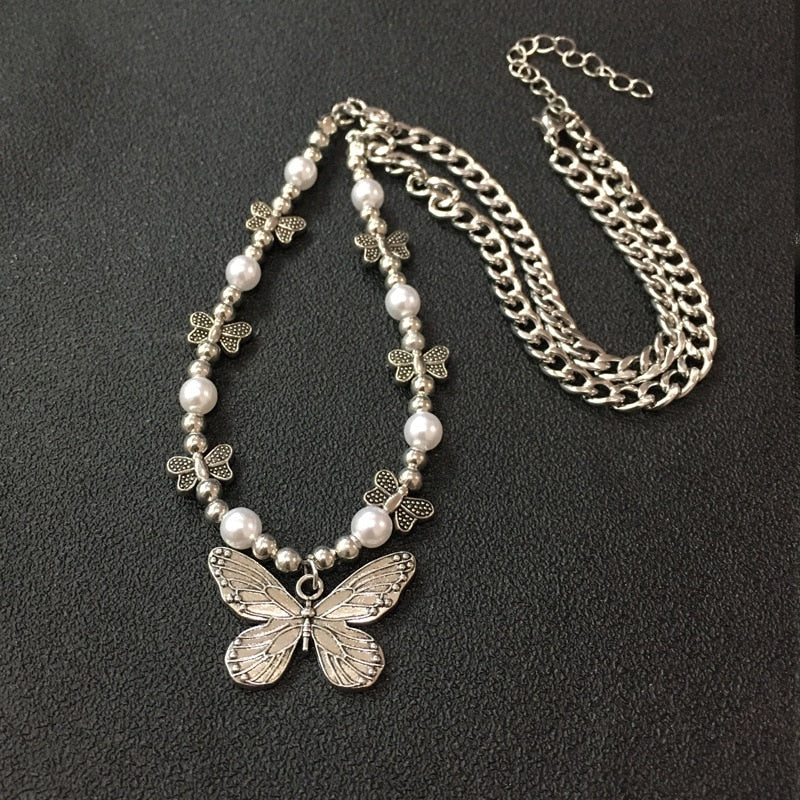 Collier Pendentif Papillon Gothique