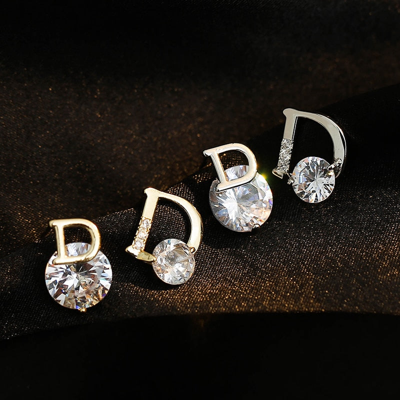 shiny D letter asymmetric Earrings