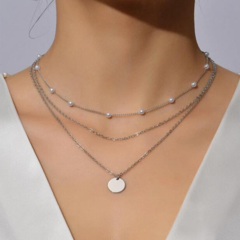 Collier avec pendentif étoile en cristal de zircon et cœur