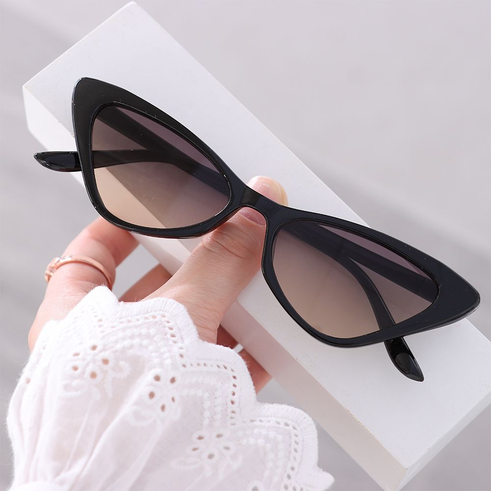 Vintage Cat Eye Sunglasses