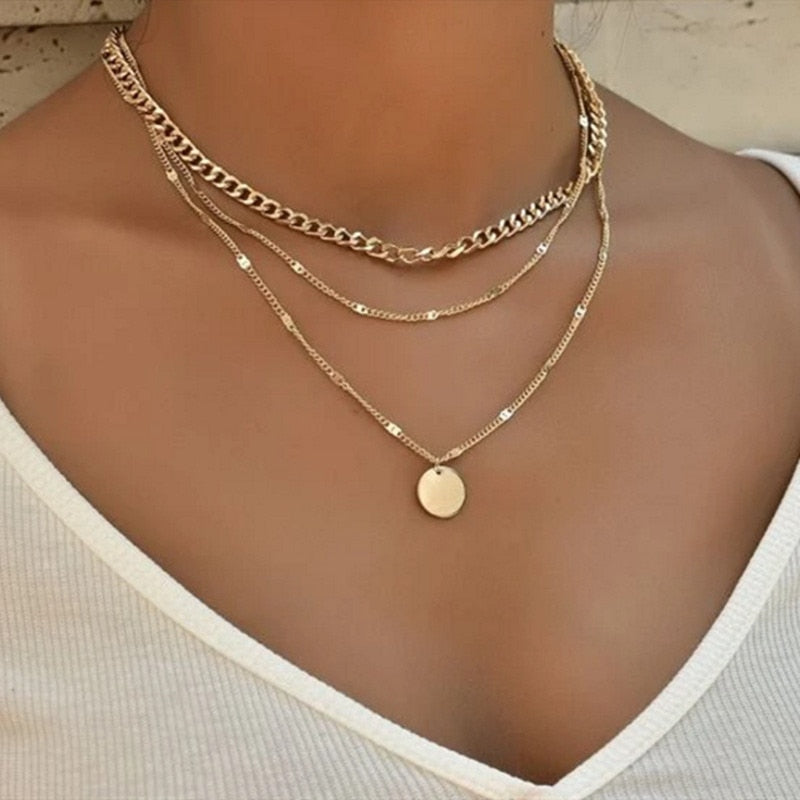 Collier avec pendentif étoile en cristal de zircon et cœur