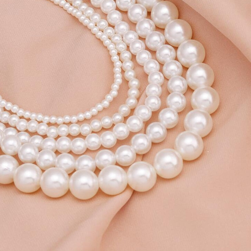 Women Fashion Vintage Pearl Necklace