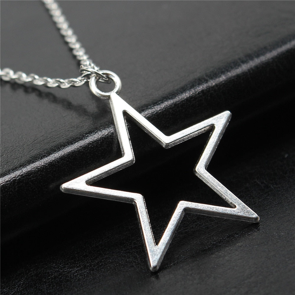 Simple Hollow Star Pendant Necklace