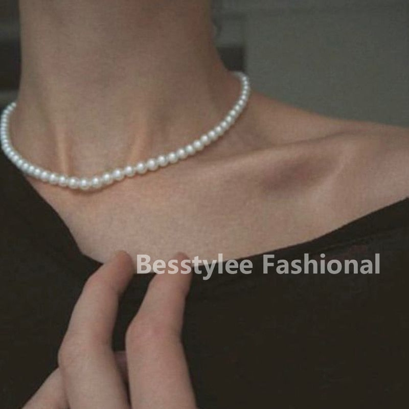 Women Fashion Vintage Pearl Necklace